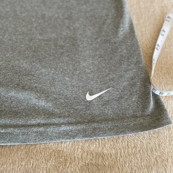 Nike Dri-Fit Active Tank Top - Size S - Picture 7 of 9